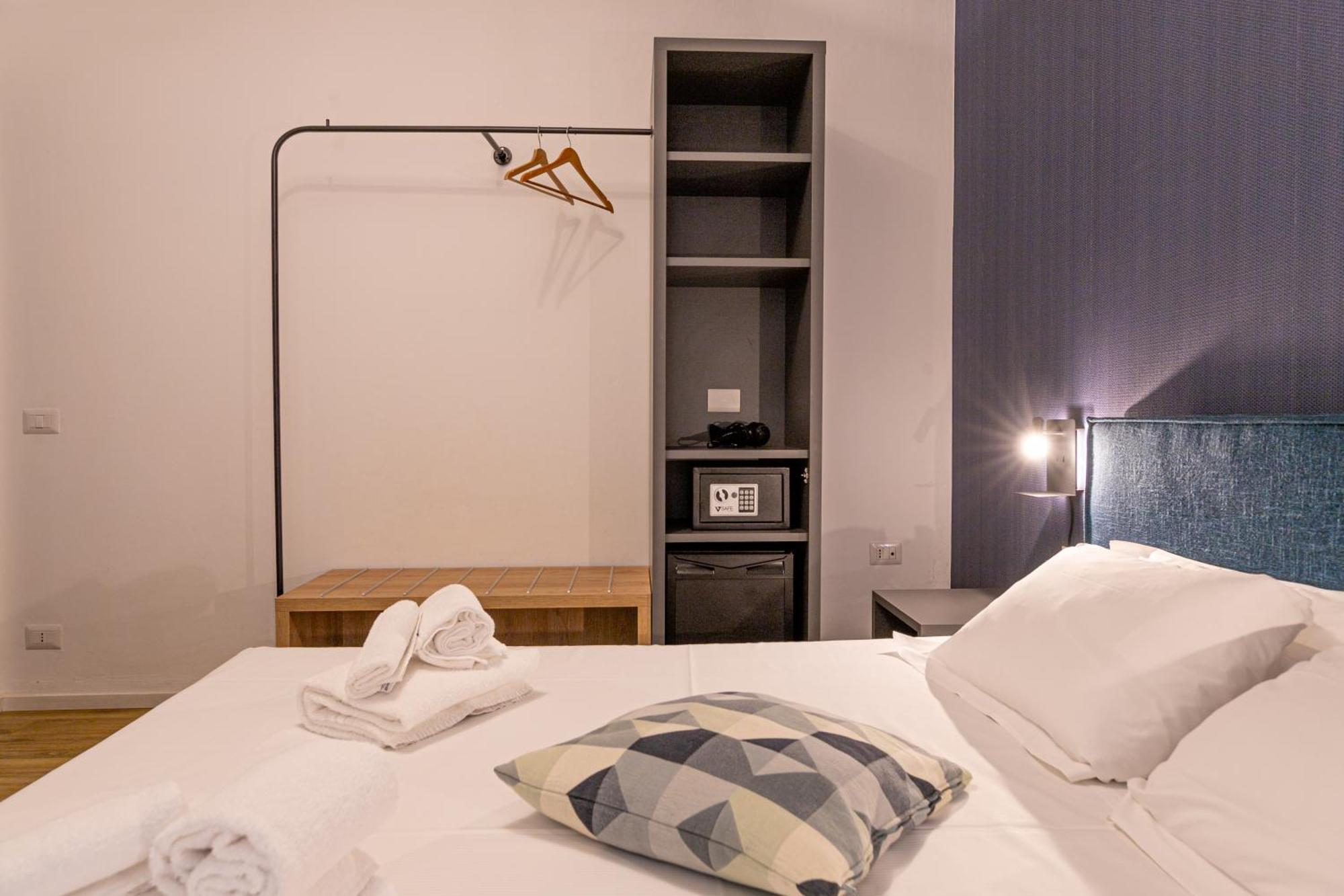 Taliammari Hotell Cefalù Rum bild