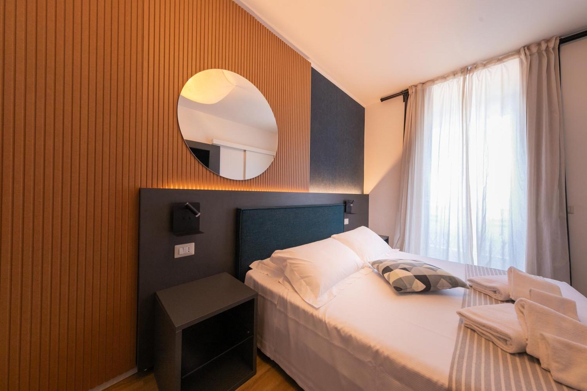 Taliammari Hotell Cefalù Rum bild